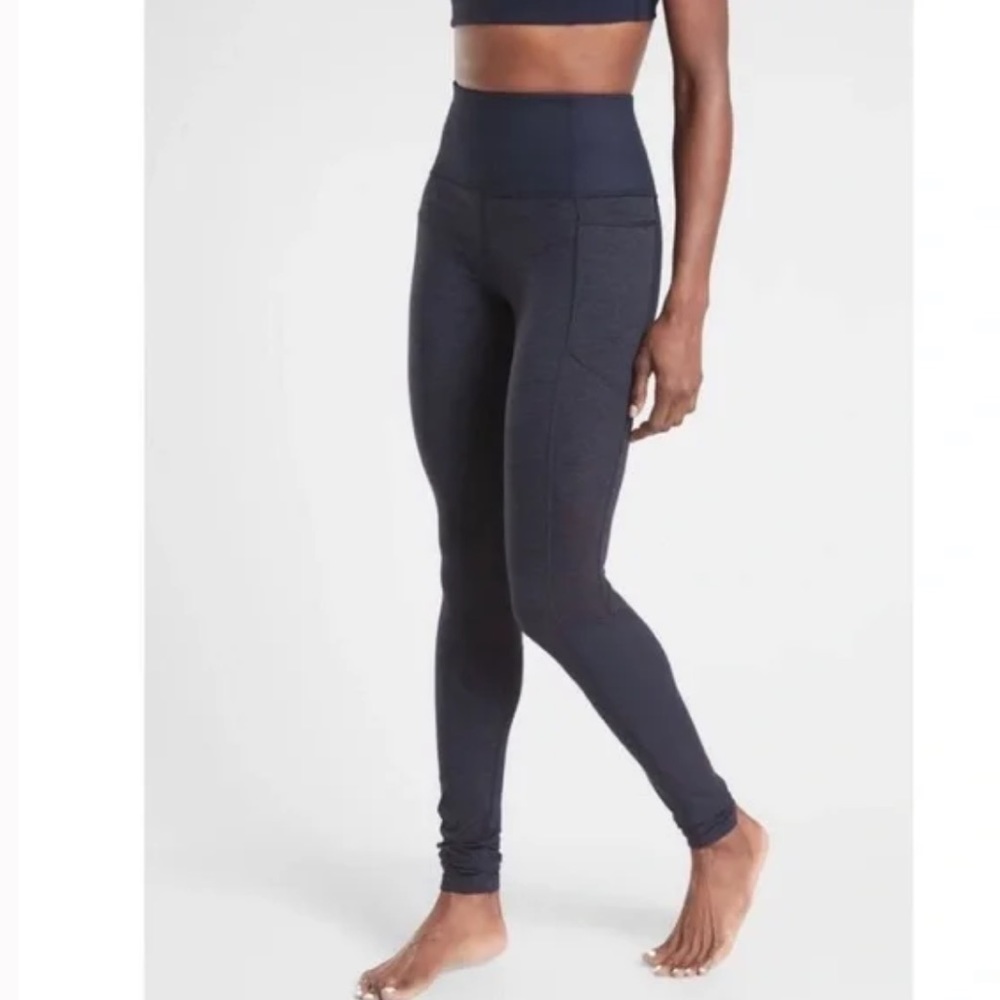 Athleta Stash Pocket Heel Tight Leggings Softluxe